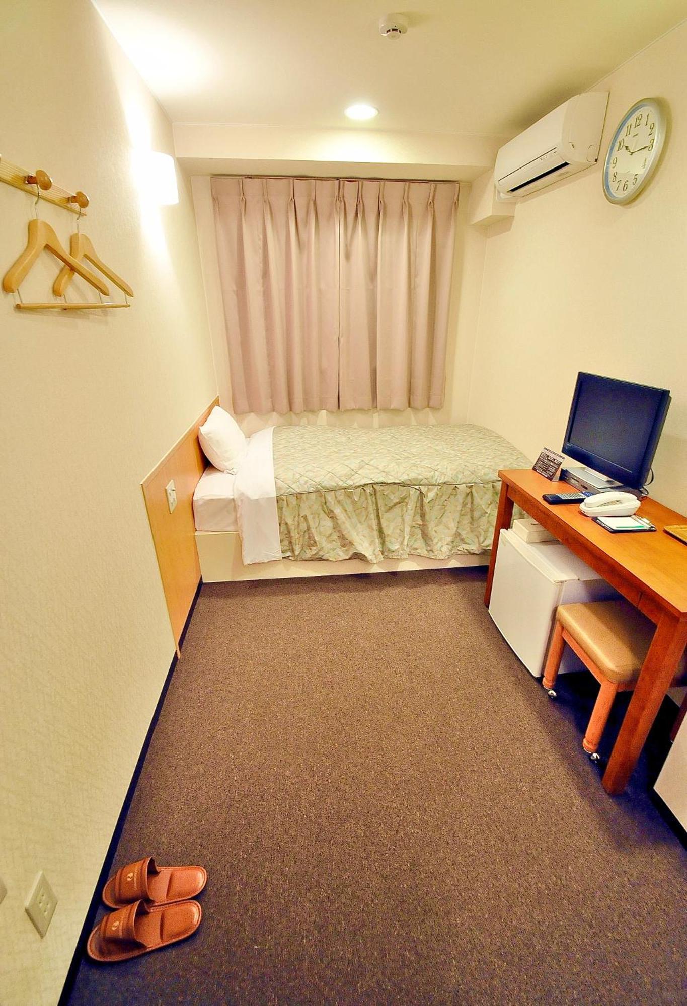 Okayama Universal Hotel Annex 2 Экстерьер фото